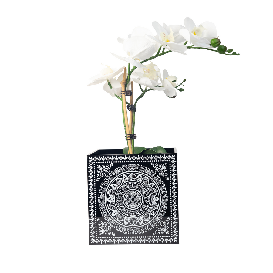 Single Orchid Holder - Black and White Royal Pattern
